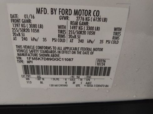 Used 2016 Ford Explorer XLT w/ Equipment Group 202A FWD image 33