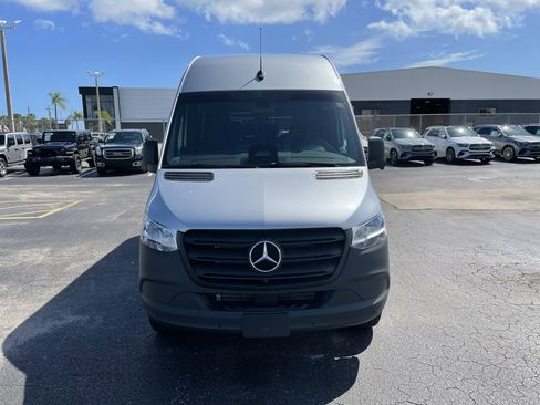 New 2025 Mercedes-Benz Sprinter 2500 image 2