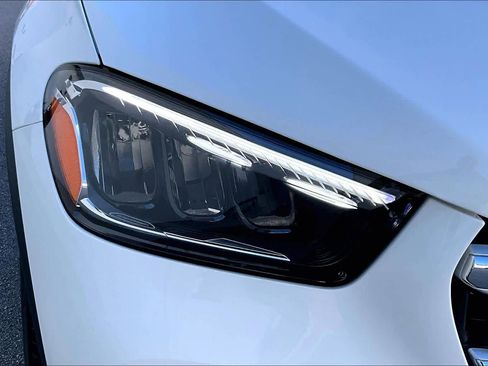 Used 2025 Mercedes-Benz GLE 350 4MATIC image 27