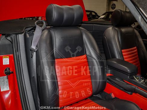 Used 2002 Ford Thunderbird Deluxe image 93