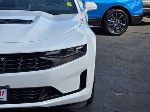 Used 2023 Chevrolet Camaro LT w/ Technology Package RWD image 37