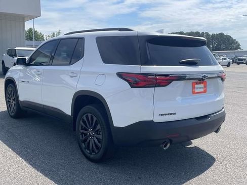 Used 2023 Chevrolet Traverse RS FWD image 6