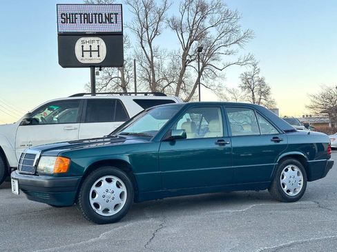 Used 1993 Mercedes-Benz 190 E 2.3 image 2