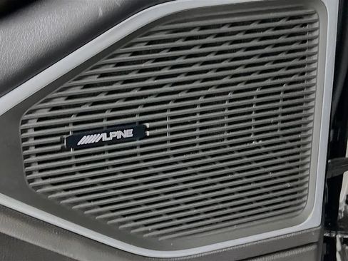 Used 2024 Jeep Wagoneer L 4WD w/ Convenience Group I image 20