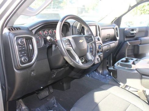 Used 2022 Chevrolet Silverado 1500 LT image 23