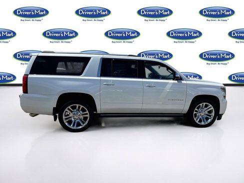 Used 2019 Chevrolet Suburban Premier w/ Premier Plus Edition AWD/4WD image 8