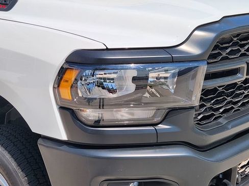 Certified 2024 RAM 2500 Tradesman w/ Special Service Vehicle Group AWD/4WD image 8