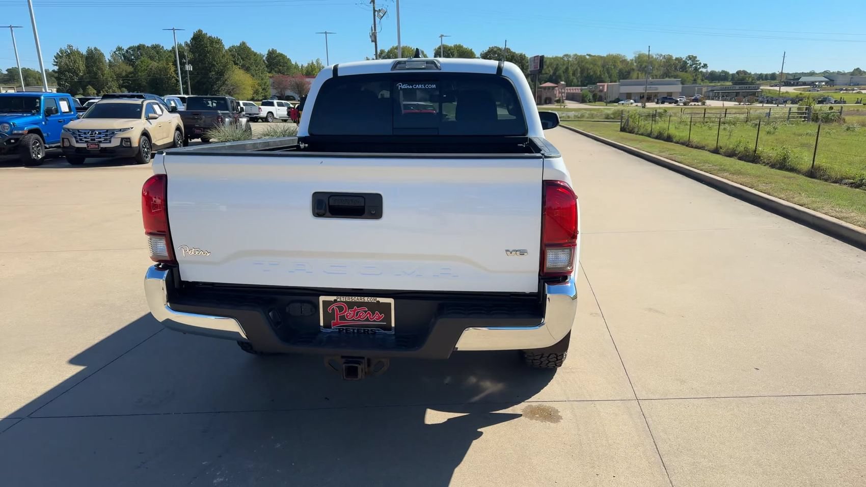 Used 2023 Toyota Tacoma SR5 RWD image 8