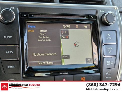 Used 2017 Toyota Camry XLE w/ Moonroof Package FWD image 22
