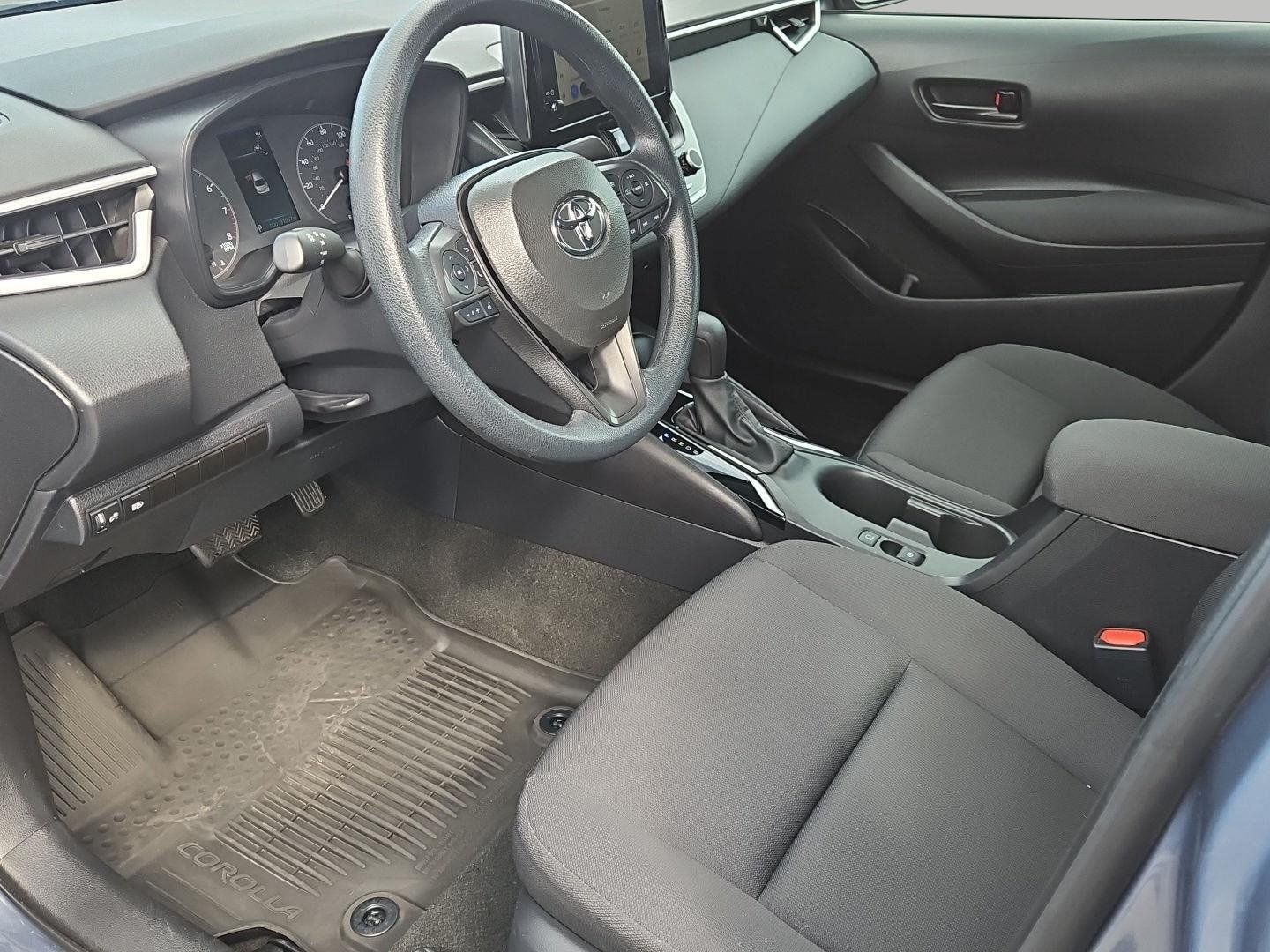 Used 2024 Toyota Corolla LE FWD image 14