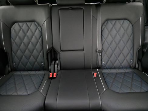 Certified 2026 Volkswagen Atlas Cross Sport SEL Premium R-Line AWD/4WD image 13