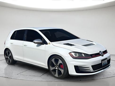 Used 2017 Volkswagen GTI Sport FWD image 16