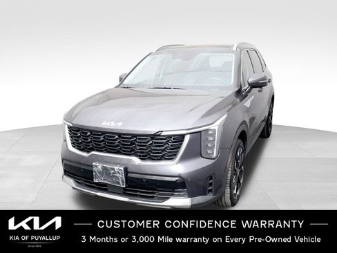 Certified 2025 Kia Sorento EX w/ Panoramic Sunroof Package AWD/4WD image 1