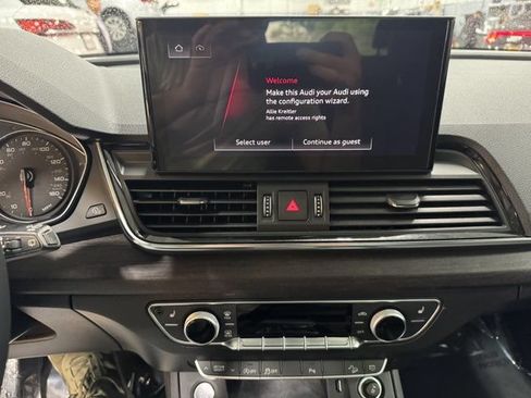 Certified 2023 Audi Q5 Premium w/ Convenience Package AWD/4WD image 18