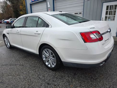 Used 2011 Ford Taurus Limited w/ 301A Rapid Spec Order Code image 7