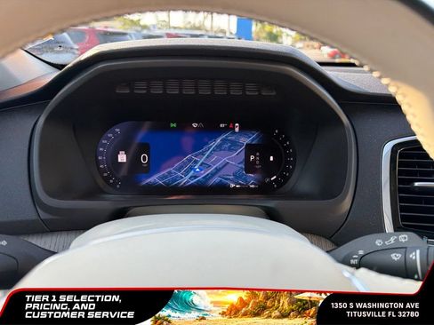 Used 2023 Volvo XC90 B6 Plus w/ Protection Package Premier AWD/4WD image 8