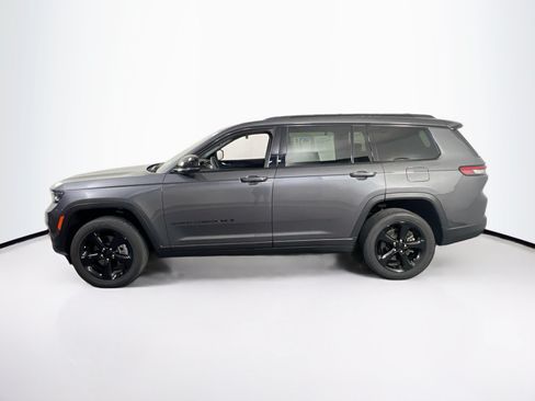 Used 2023 Jeep Grand Cherokee L Laredo AWD/4WD image 8