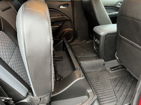 Used 2019 Chevrolet Colorado Z71 image 19