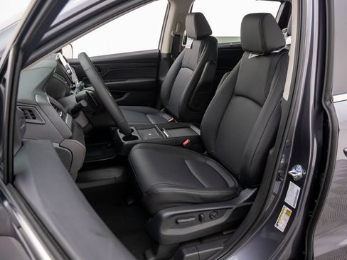 New 2026 Honda Odyssey EX-L image 13