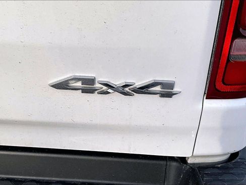 Used 2019 RAM 1500 Limited image 8