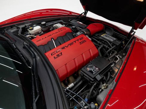 Used 2007 Chevrolet Corvette Z06 w/ Preferred Equipment Group RWD image 15