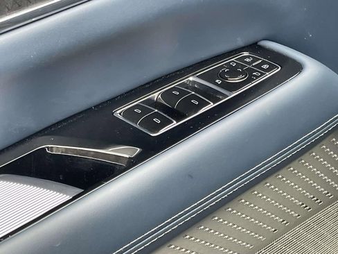 New 2025 Cadillac Escalade IQ Luxury 2 image 19