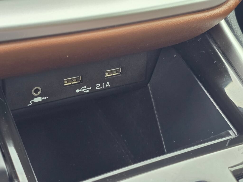 Used 2022 Subaru Outback Touring AWD/4WD image 35