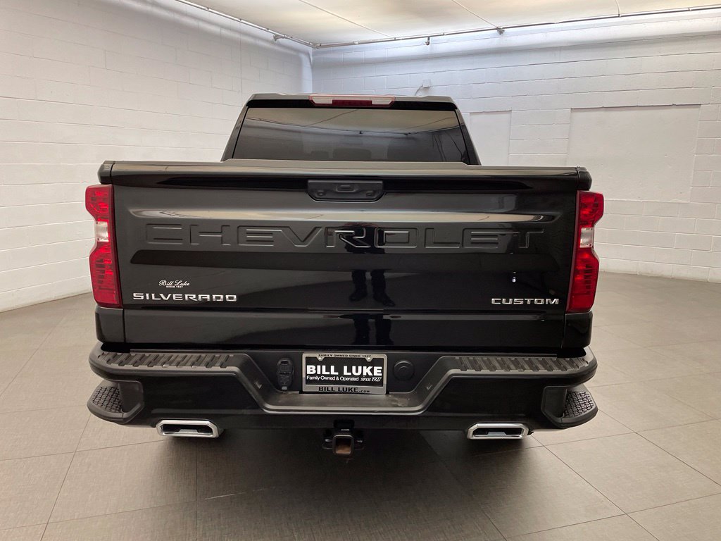 Used 2025 Chevrolet Silverado 1500 Custom Trail Boss AWD/4WD image 7