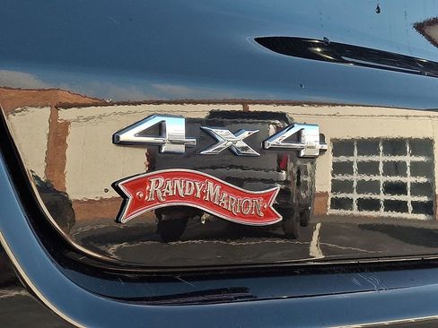 Used 2024 Jeep Compass Latitude image 32