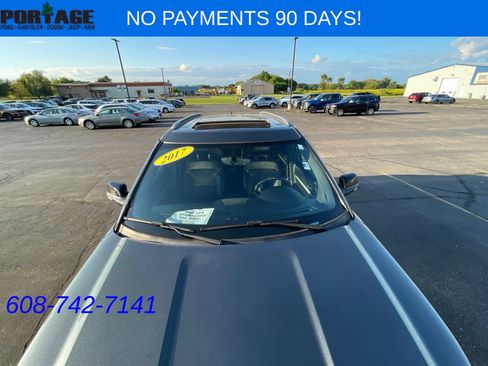Used 2017 Ford Explorer XLT w/ Equipment Group 202A AWD/4WD image 35