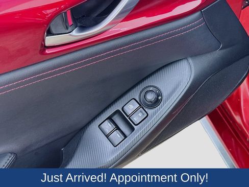 Used 2019 MAZDA MX-5 Miata Grand Touring RWD image 22