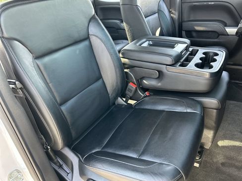 Used 2018 Chevrolet Silverado 1500 LT w/ All Star Edition AWD/4WD image 27