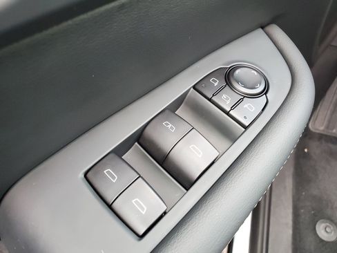 Used 2026 Buick Enclave Preferred FWD image 19