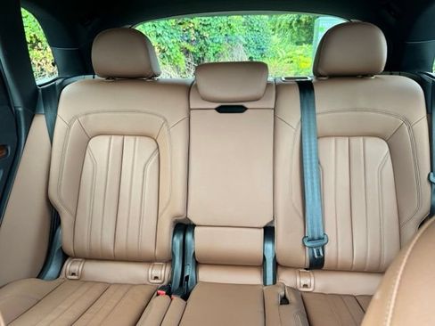 Used 2023 Audi Q5 2.0T Premium Plus w/ Premium Plus Package AWD/4WD image 35