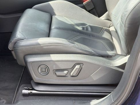 Certified 2023 Audi Q3 2.0T Premium w/ Black Optic Sport Package AWD/4WD image 14