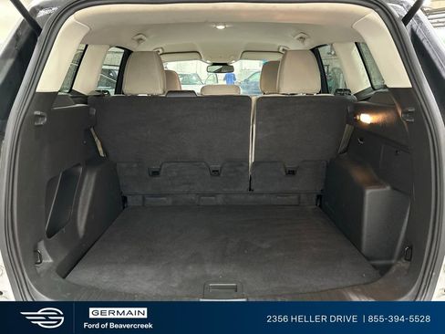 Used 2018 Ford Escape SE w/ Ford Safe & Smart Package AWD/4WD image 27