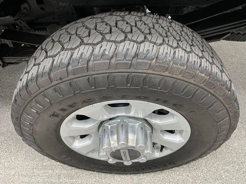 Used 2023 Ford F350 XLT w/ 360-Degree Camera Package AWD/4WD image 16