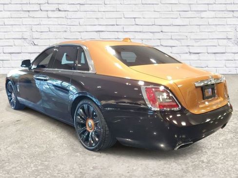 Used 2021 Rolls-Royce Ghost AWD/4WD image 2