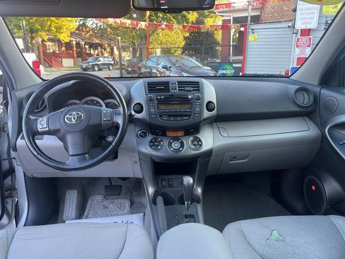 Used 2011 Toyota RAV4 Limited image 13