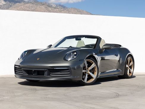 Certified 2020 Porsche 911 Carrera S RWD image 1