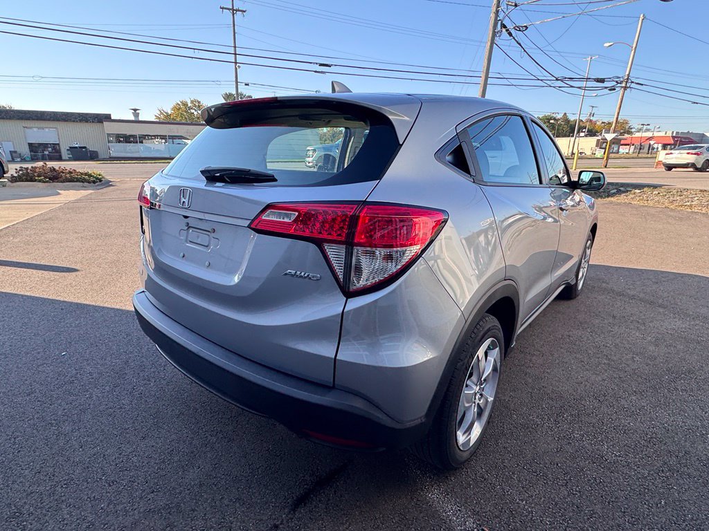 Used 2020 Honda HR-V LX image 5