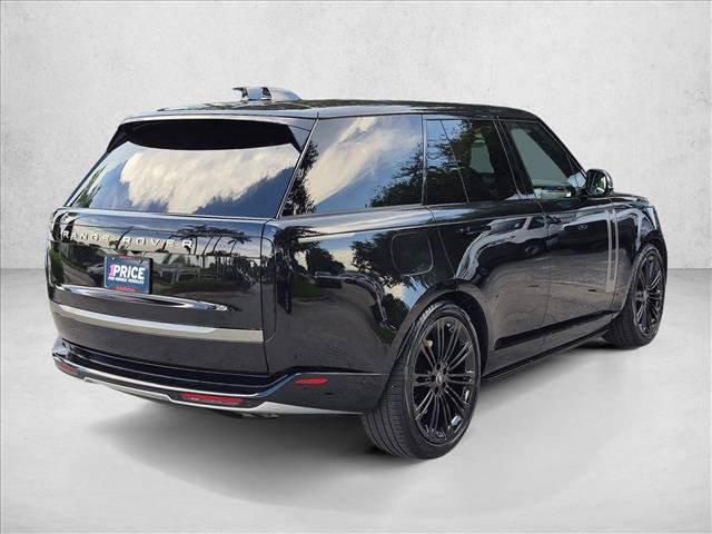 Used 2024 Land Rover Range Rover SE AWD/4WD image 5