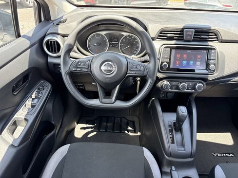 Used 2025 Nissan Versa S w/ Trunk Package FWD image 11