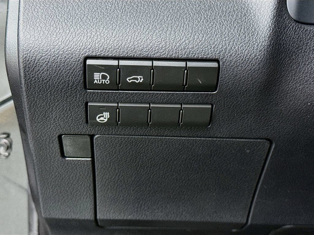 Used 2022 Lexus RX 350 AWD w/ Premium Package image 21