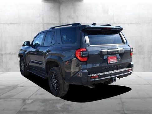 Used 2025 Toyota 4Runner 4WD image 7