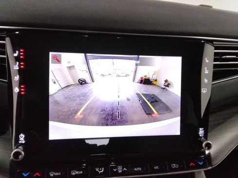 Used 2023 Jeep Wagoneer Series II w/ Premium Group I image 28