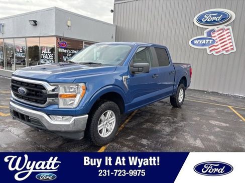 Used 2022 Ford F150 XLT w/ Trailer Tow Package image 1