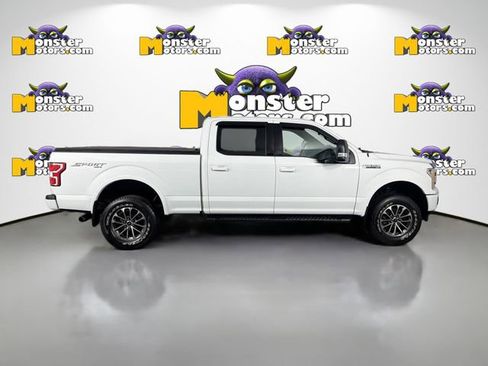 Used 2018 Ford F150 XLT w/ Equipment Group 302A Luxury AWD/4WD image 4