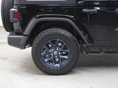 New 2026 Jeep Wrangler Unlimited Sport image 28