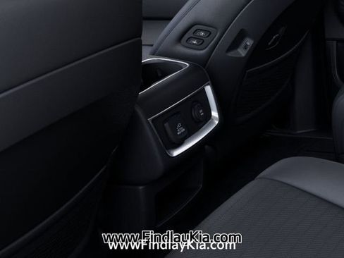 New 2026 Kia Carnival SX Prestige image 29